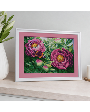 Рисунок на ткани (Бисер) КОНЁК Цветы из сада 29х39 см арт. МГ-65007-1-МГ0721518